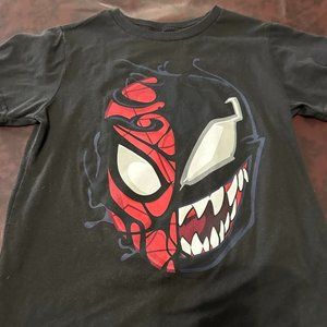 Boys medium Venom short sleeve tee